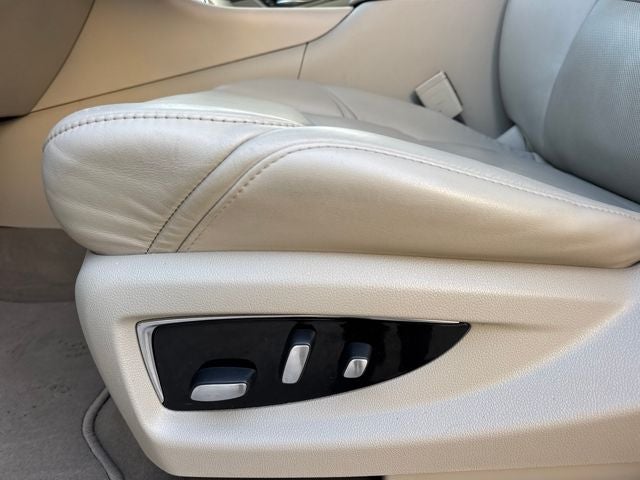 2019 Cadillac Escalade ESV Luxury