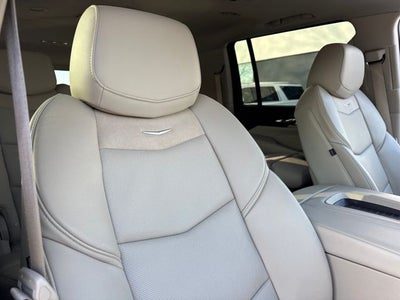 2019 Cadillac Escalade ESV Luxury