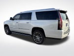 2019 Cadillac Escalade ESV Luxury