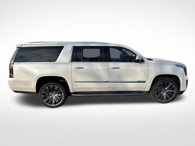 2019 Cadillac Escalade ESV Luxury