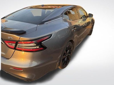 2023 Nissan Maxima SR