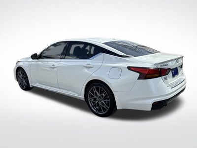 2023 Nissan Altima 2.0 SR