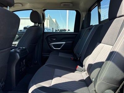 2023 Nissan Titan SV