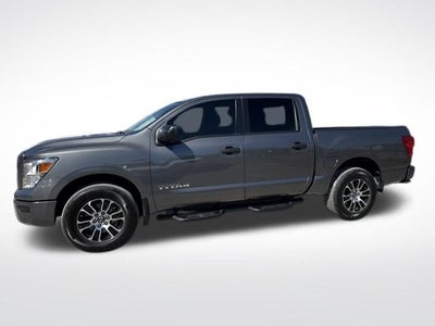2023 Nissan Titan SV