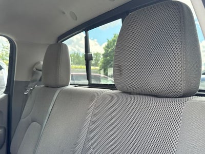 2017 Nissan Frontier SV
