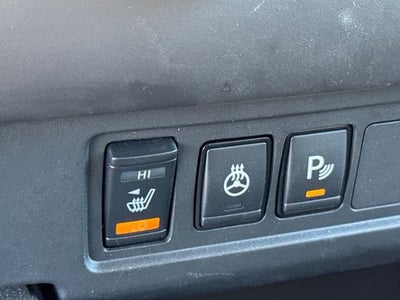 2024 Nissan Frontier SL