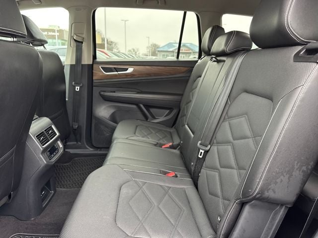 2024 Volkswagen Atlas 2.0T SE