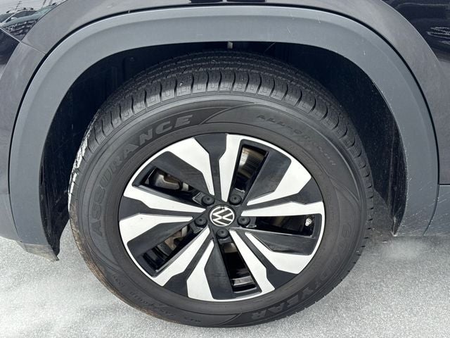 2024 Volkswagen Atlas 2.0T SE