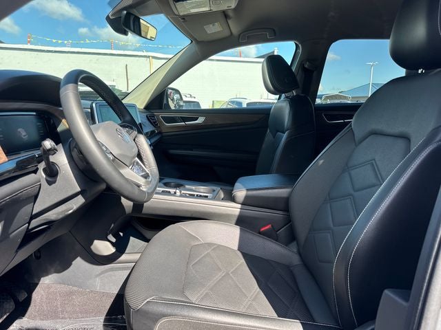 2024 Volkswagen Atlas 2.0T SE