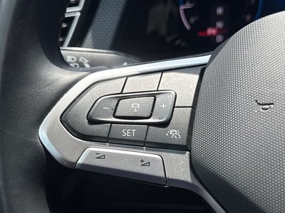 2024 Volkswagen Atlas Cross Sport 2.0T SEL Premium R-Line