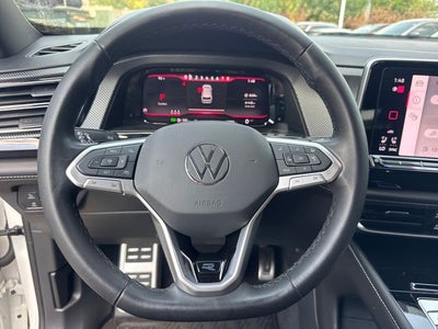 2024 Volkswagen Atlas Cross Sport 2.0T SEL Premium R-Line
