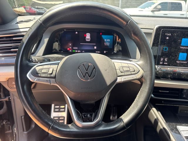 2024 Volkswagen Atlas Cross Sport 2.0T SEL Premium R-Line