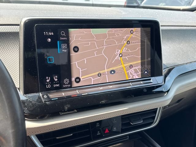 2024 Volkswagen Atlas Cross Sport 2.0T SEL Premium R-Line