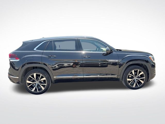 2024 Volkswagen Atlas Cross Sport 2.0T SEL Premium R-Line