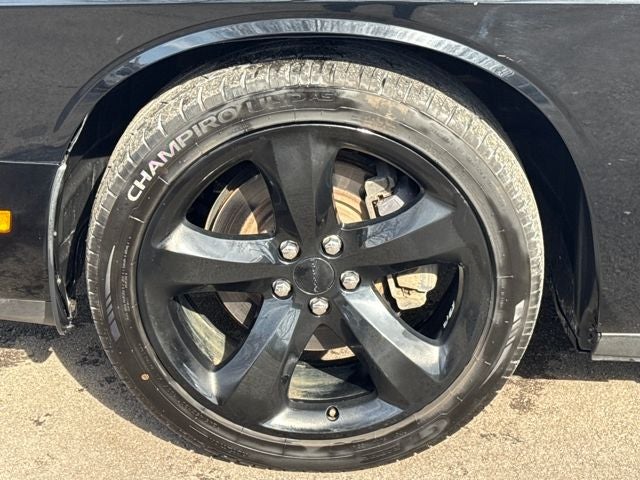 2013 Dodge Challenger SXT