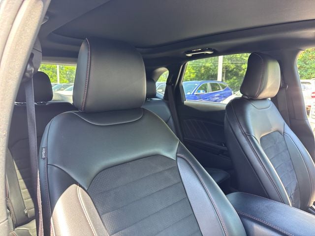 2020 Ford Edge ST Line
