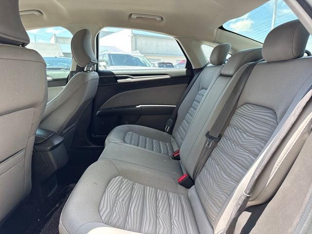 2016 Ford Fusion S