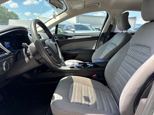 2016 Ford Fusion S