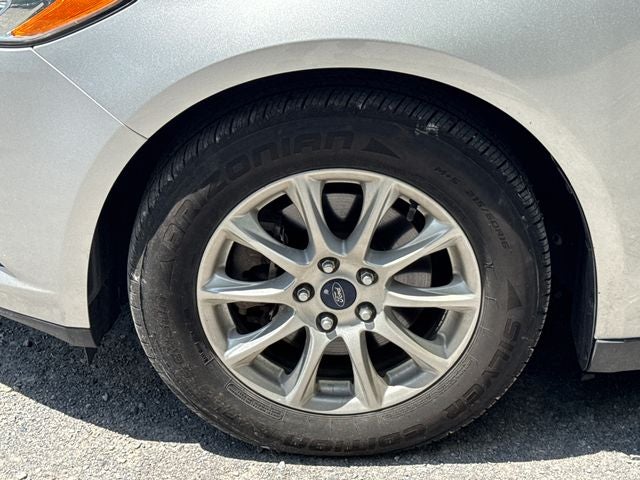 2016 Ford Fusion S