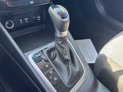 2022 Hyundai Accent SE