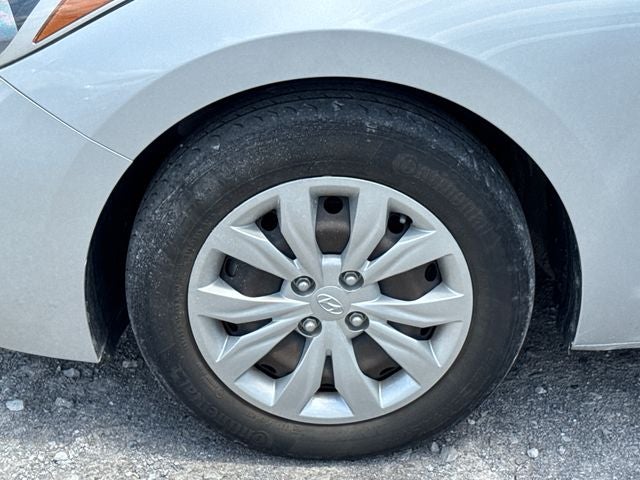2022 Hyundai Accent SE