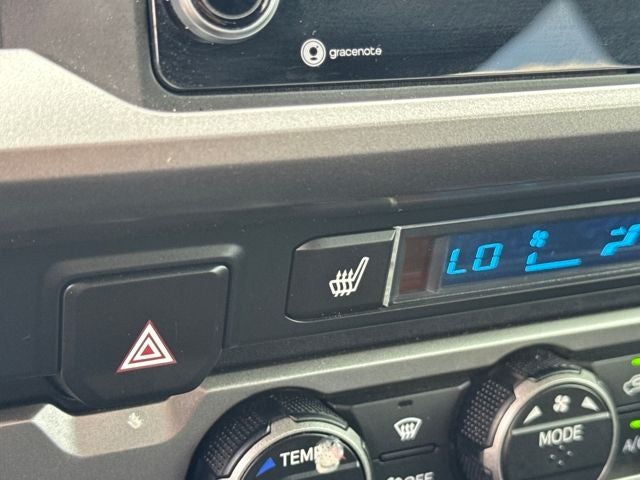 2022 Toyota Tacoma Limited V6