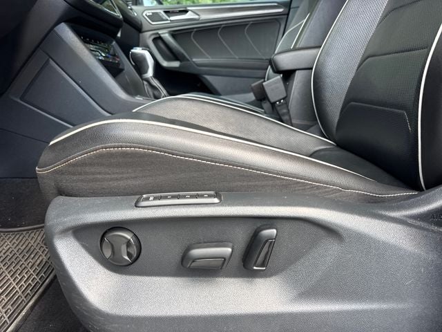 2022 Volkswagen Tiguan 2.0T SEL R-Line