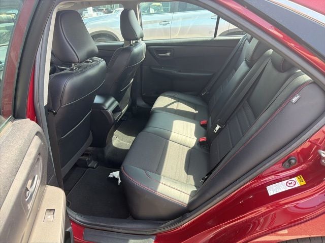 2017 Toyota Camry SE