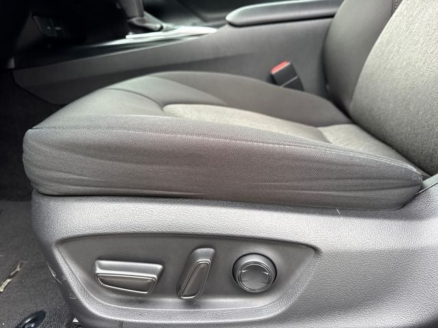 2020 Toyota Camry Hybrid LE