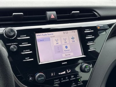 2020 Toyota Camry Hybrid LE