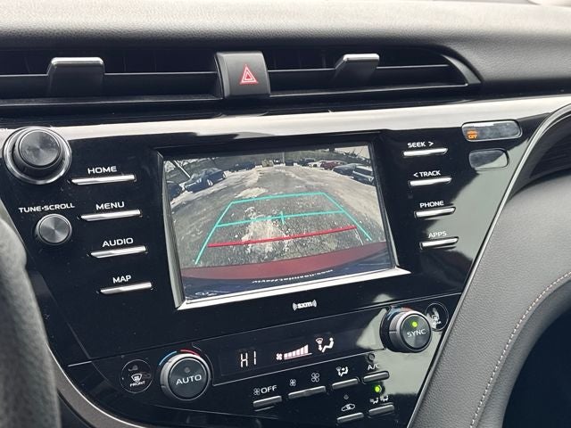 2020 Toyota Camry Hybrid LE