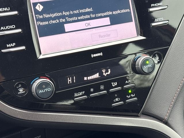 2020 Toyota Camry Hybrid LE