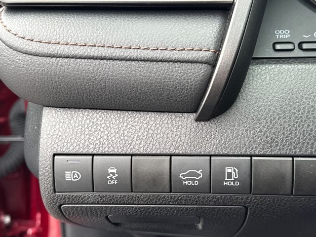 2020 Toyota Camry Hybrid LE