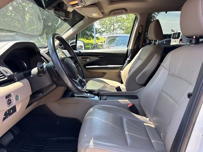 2022 Honda Pilot Touring 7 Passenger