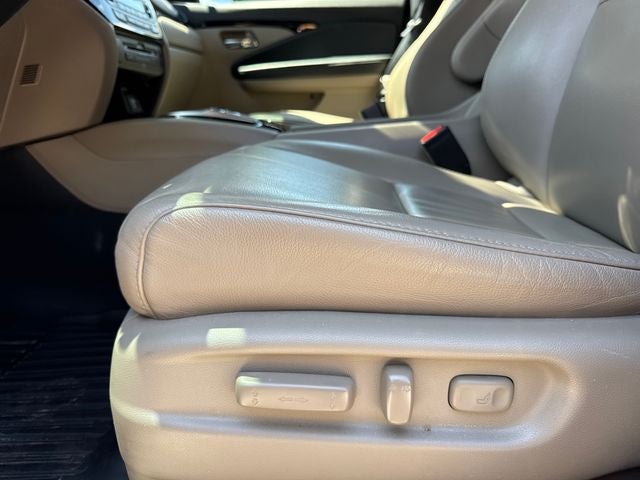 2022 Honda Pilot Touring 7 Passenger