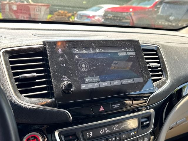 2022 Honda Pilot Touring 7 Passenger