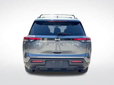 2023 Nissan Pathfinder SV