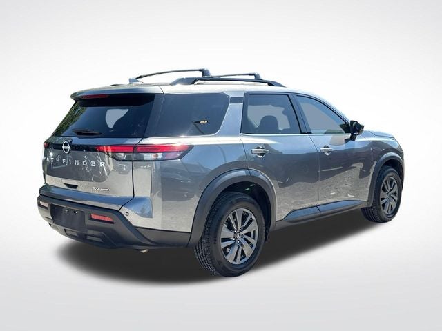 2023 Nissan Pathfinder SV