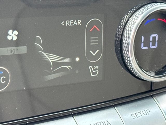 2024 Genesis GV70 2.5T