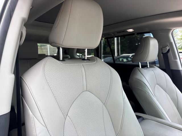 2024 Toyota Grand Highlander Base