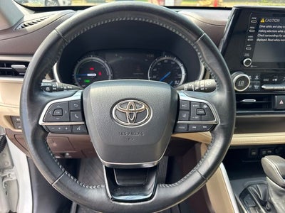 2021 Toyota Highlander Hybrid XLE