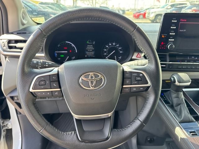 2021 Toyota Sienna XLE