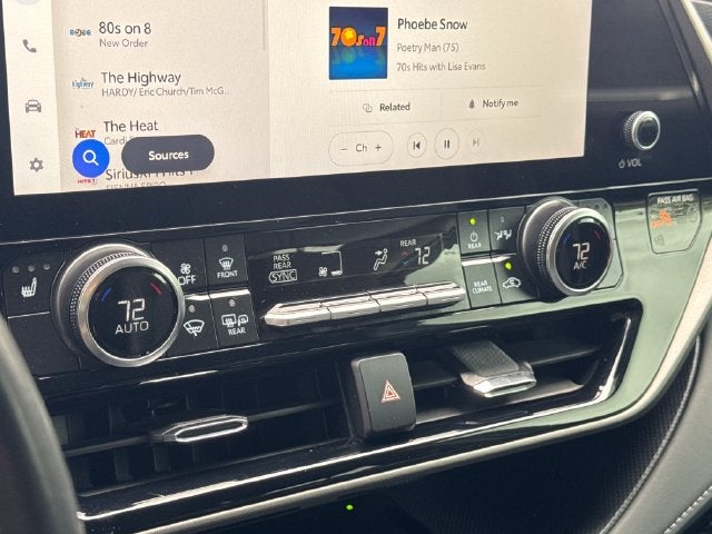 2025 Toyota Highlander XLE