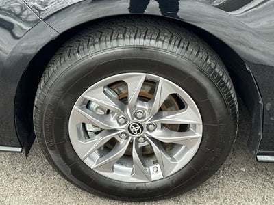 2024 Toyota Sienna LE 8 Passenger