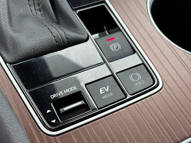 2024 Toyota Sienna LE 8 Passenger