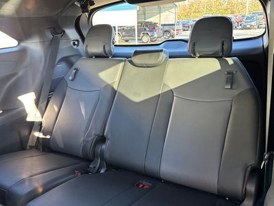2022 Toyota Sienna XSE 7 Passenger