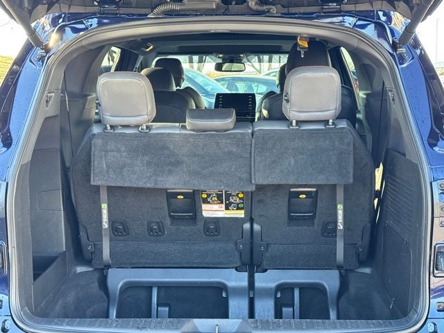 2022 Toyota Sienna XSE 7 Passenger