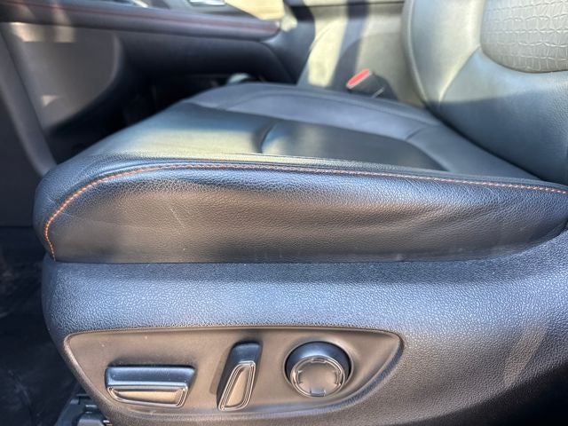 2022 Toyota Sienna XSE 7 Passenger