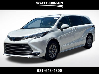 2023 Toyota Sienna XLE 7 Passenger