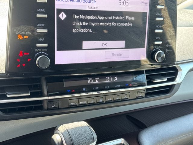 2023 Toyota Sienna XLE 7 Passenger